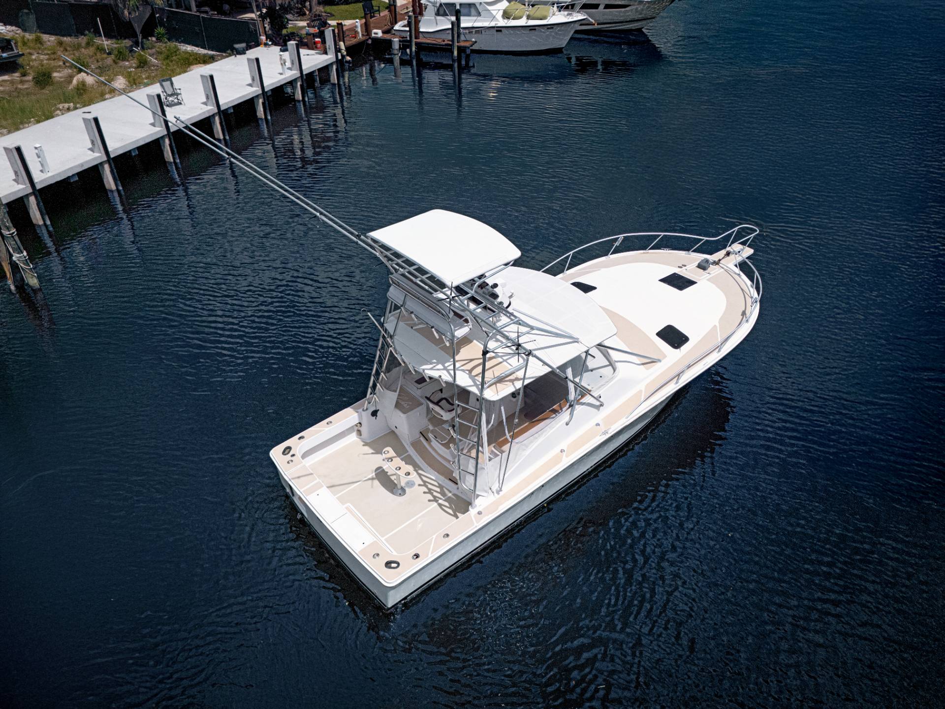 Yacht Photo 3
